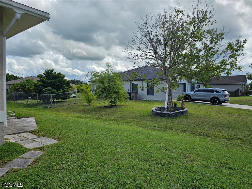 818 Albert Ave Property Photo 12