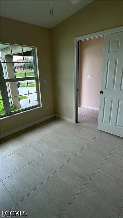 1609 Savona Pkwy W Property Photo 7