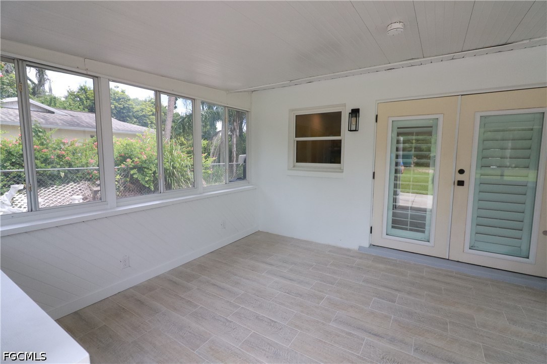 20710 Sandy Ln Property Photo 4