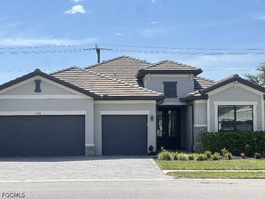 11368 Canopy LOOP Property Photo 1