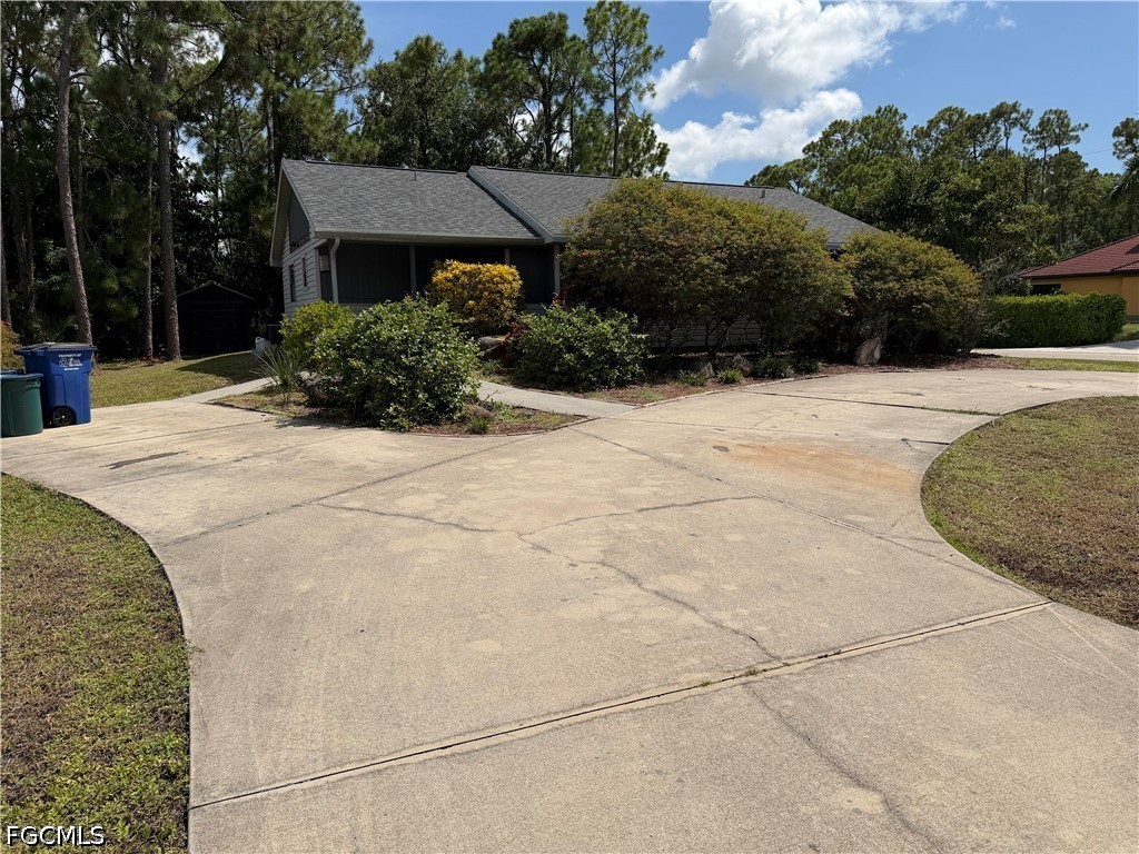 9500 Strike Ln Property Photo 14