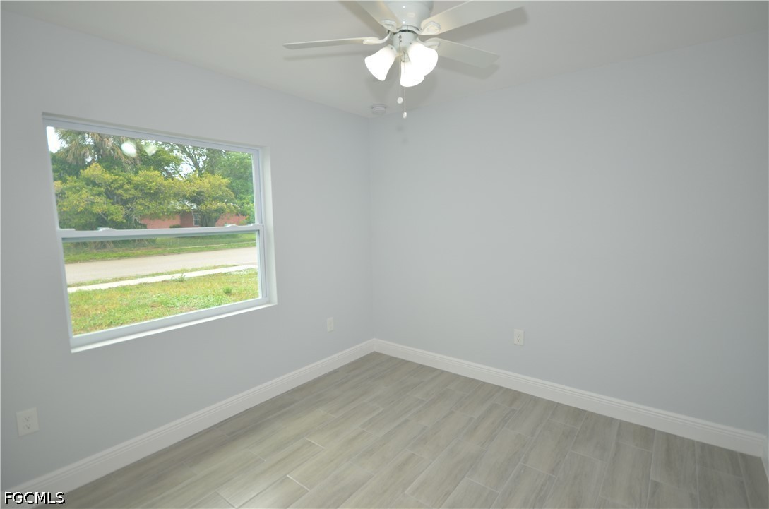 2955 Dunbar Ave B Property Photo 3