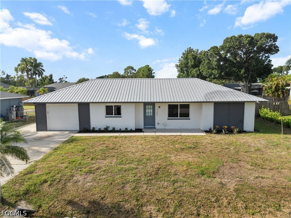 9144 Morris Rd Property Photo 1