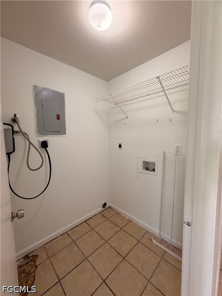 711 Gordon Ave S Property Photo 5