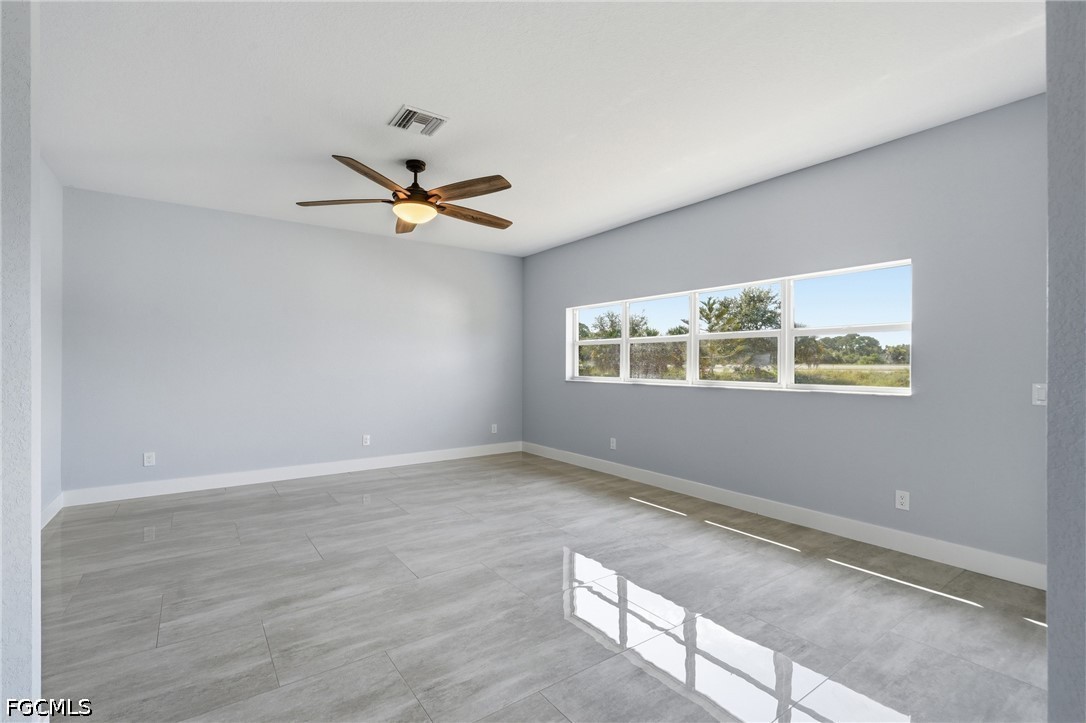 4529 Springview Cir Property Photo 4