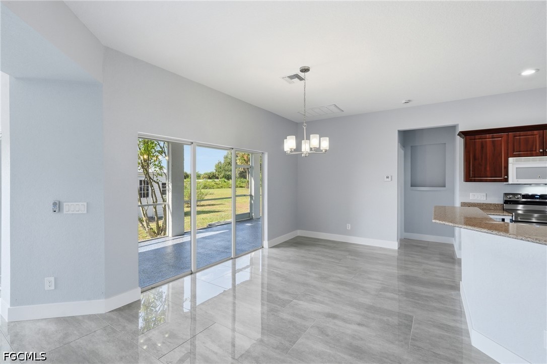 4529 Springview Cir Property Photo 12