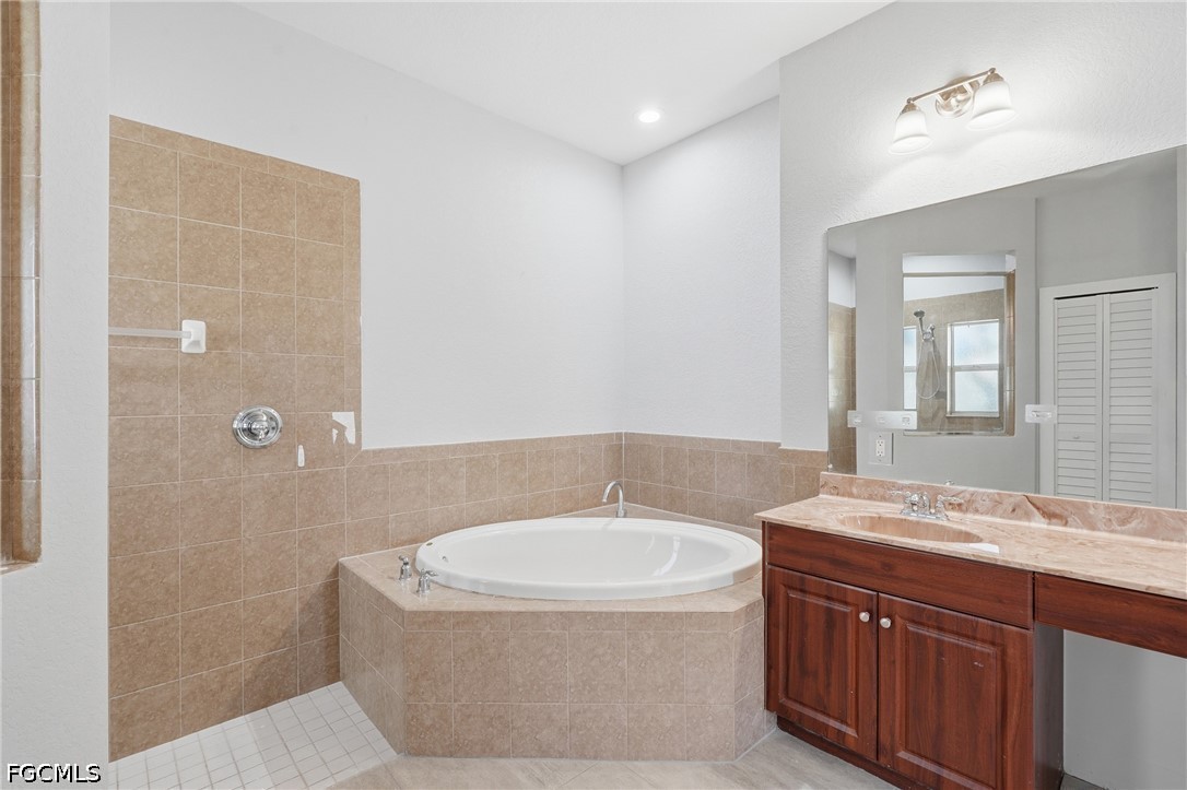 4529 Springview Cir Property Photo 17