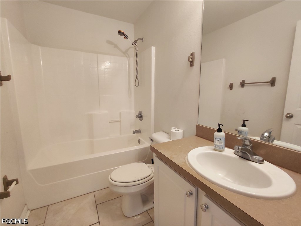 2013 Ne 13th Pl Property Photo 12