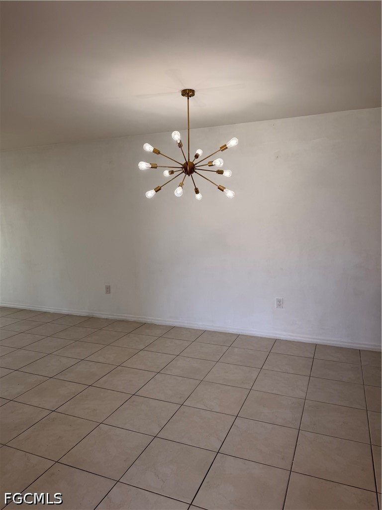 10801 Crossback Ln Property Photo 3