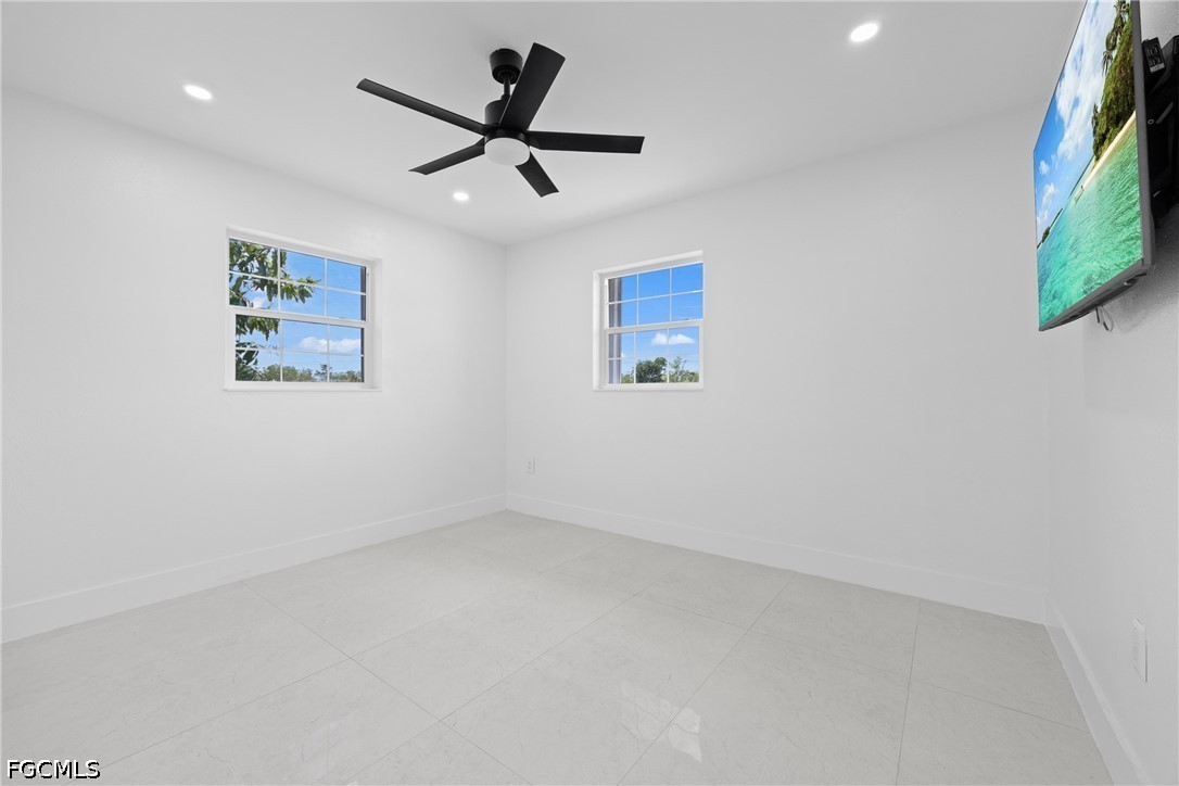 12065 Boat Shell Dr Property Photo 13