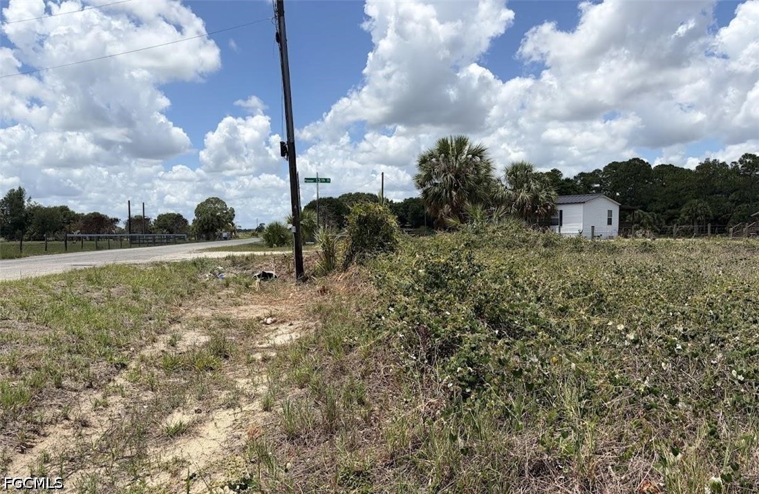 1201 Homestead Ave Property Photo 2