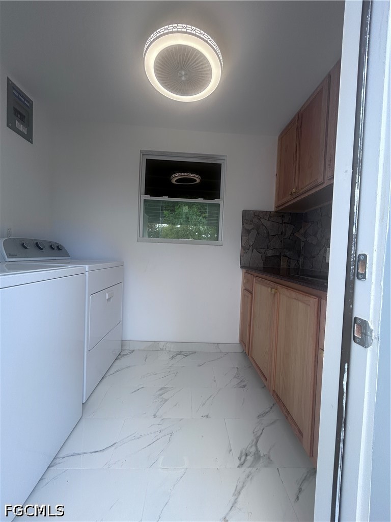 2655 Market St Property Photo 15