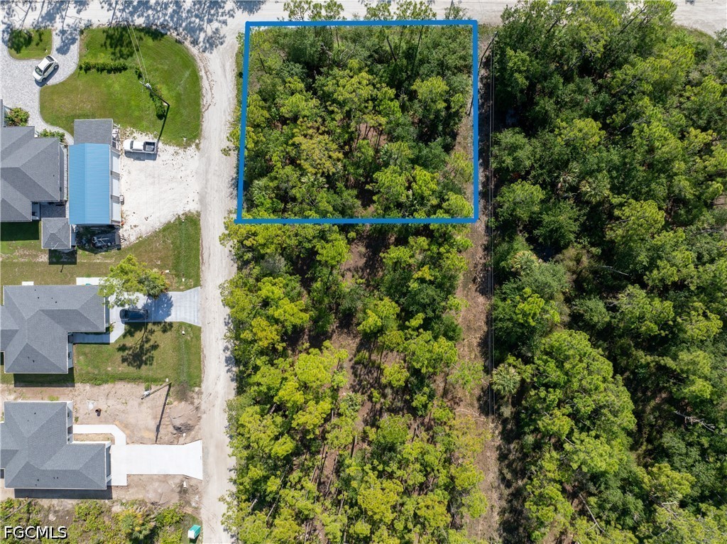 28093 Argyle Dr Property Photo 2