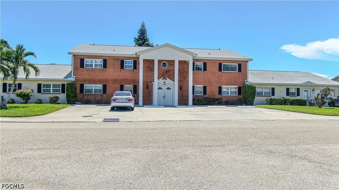 1262 Myerlee Country Club Blvd 6 Property Photo 1