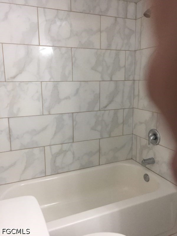 2937 Winkler Ave 1208 Property Photo 6