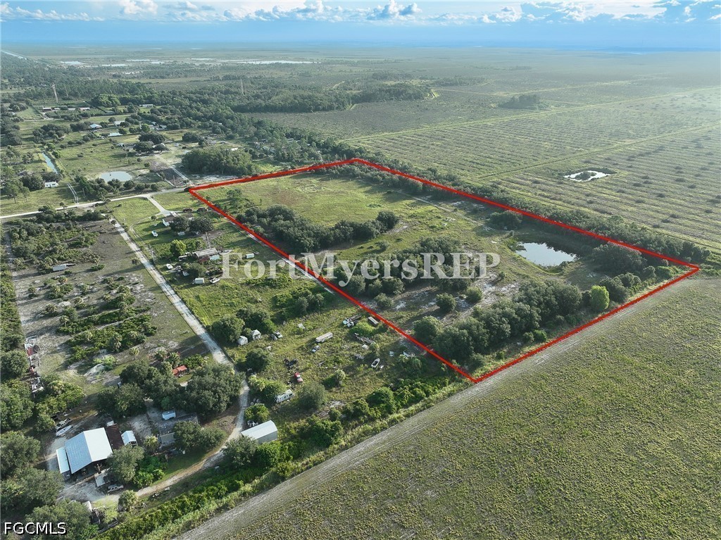 23910 Tinas Ln Property Photo 1