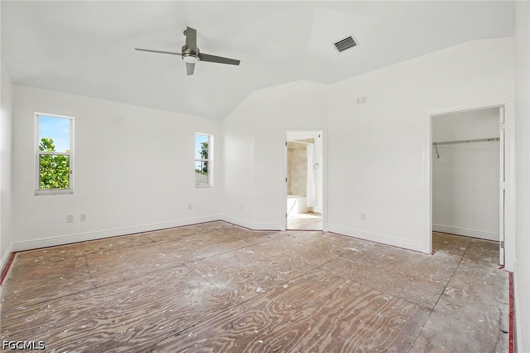615 Nicholas Pkwy W Property Photo 7