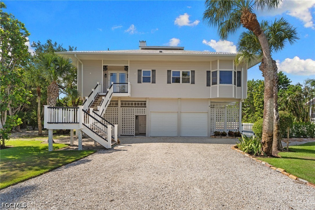 475 Las Tiendas Ln Property Photo 1