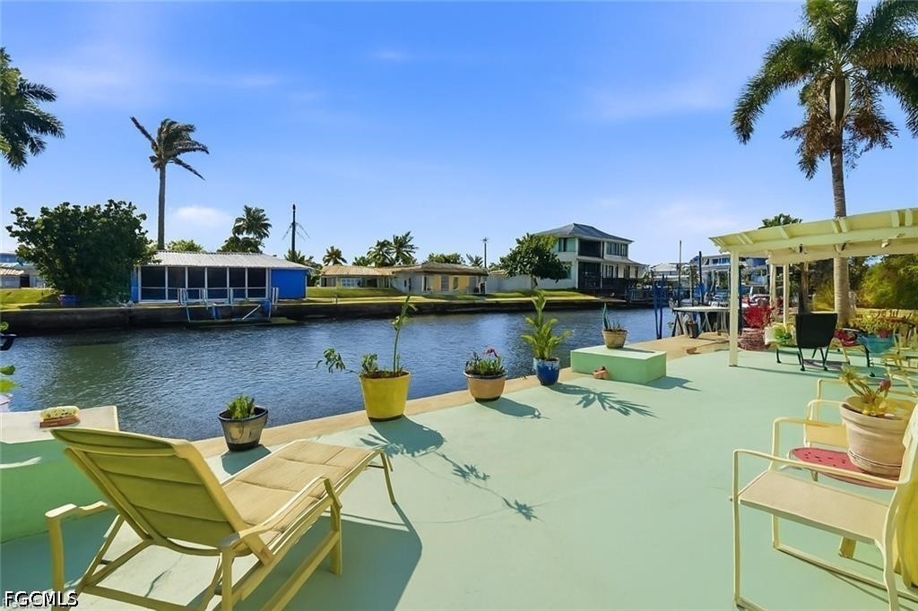 2607 Bayshore Dr Property Photo 1
