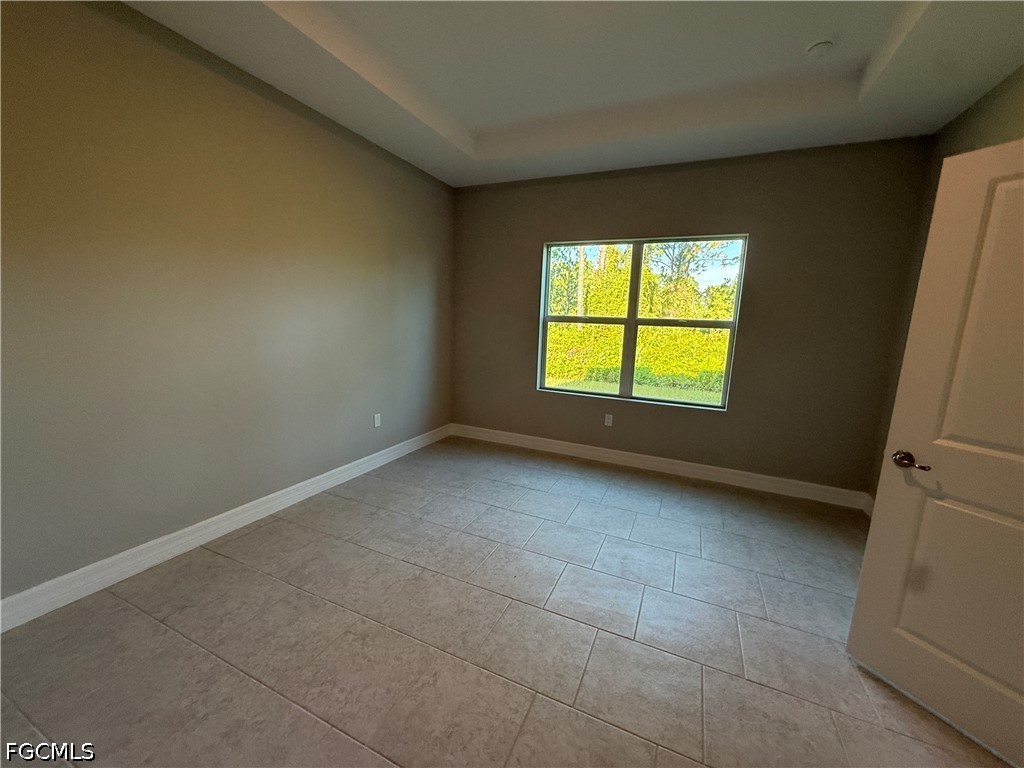 1030 Greenfield St Property Photo 13