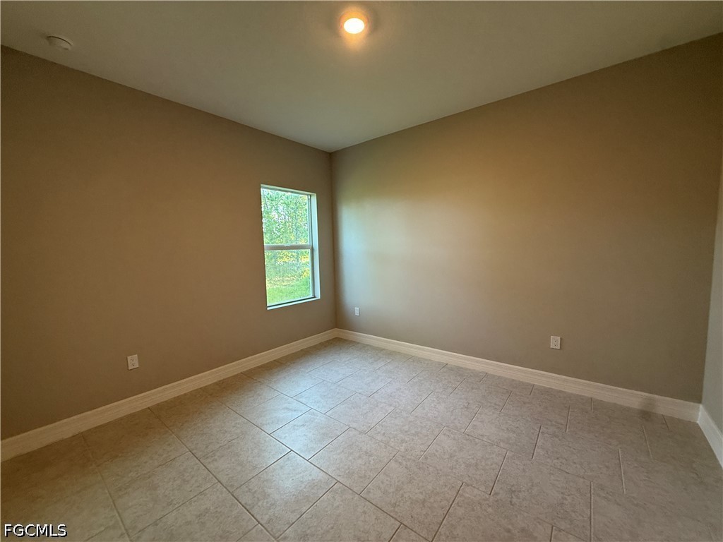 1030 Greenfield St Property Photo 21