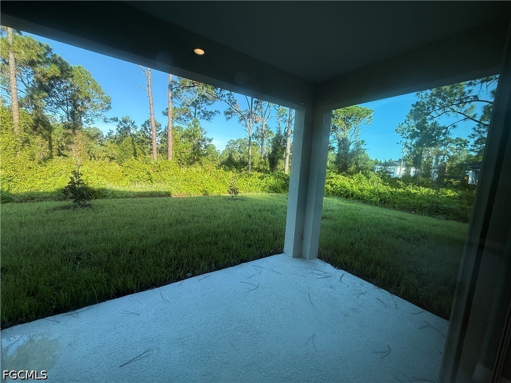 1030 Greenfield St Property Photo 24