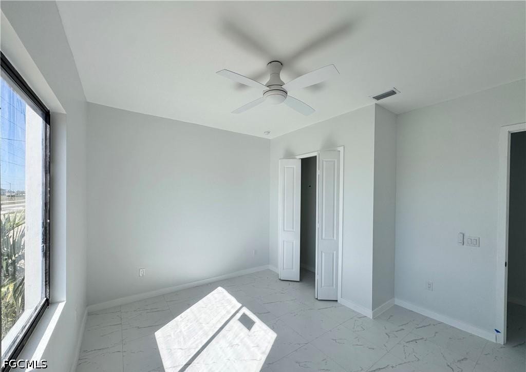 1027 Kismet Pkwy W Property Photo 18