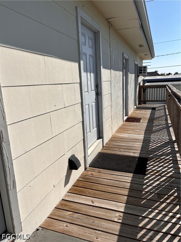 19011 San Carlos Blvd Property Photo 6