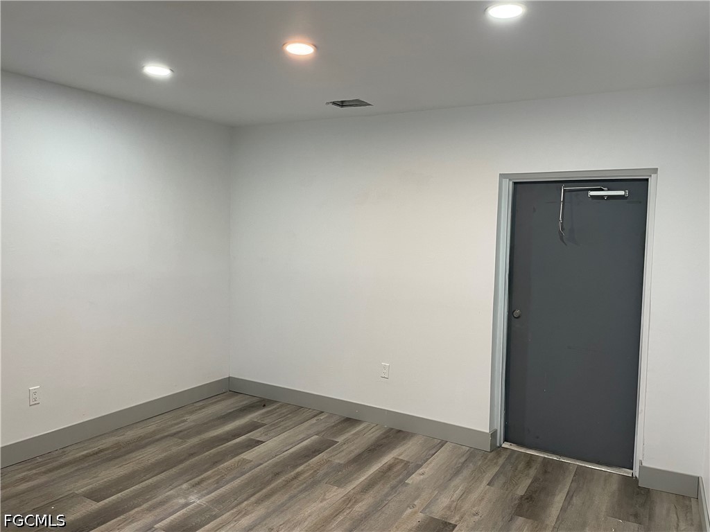 944 Country Club Blvd Property Photo 17