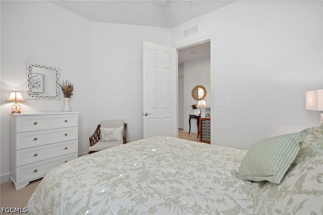 10251 Glastonbury Cir 201 Property Photo 17