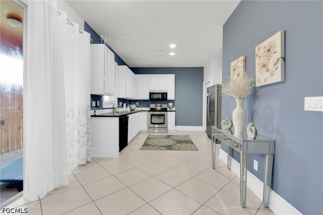 5562 Benton St Property Photo 22