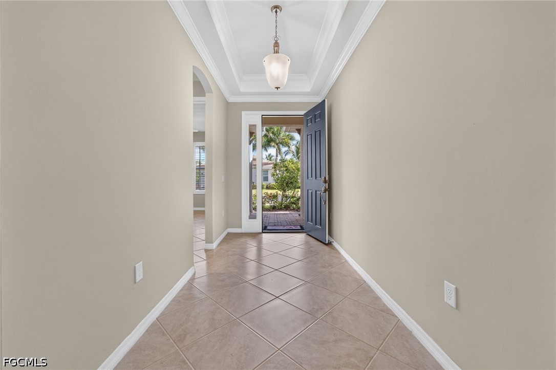 8051 Venetian Pointe Dr Property Photo 8