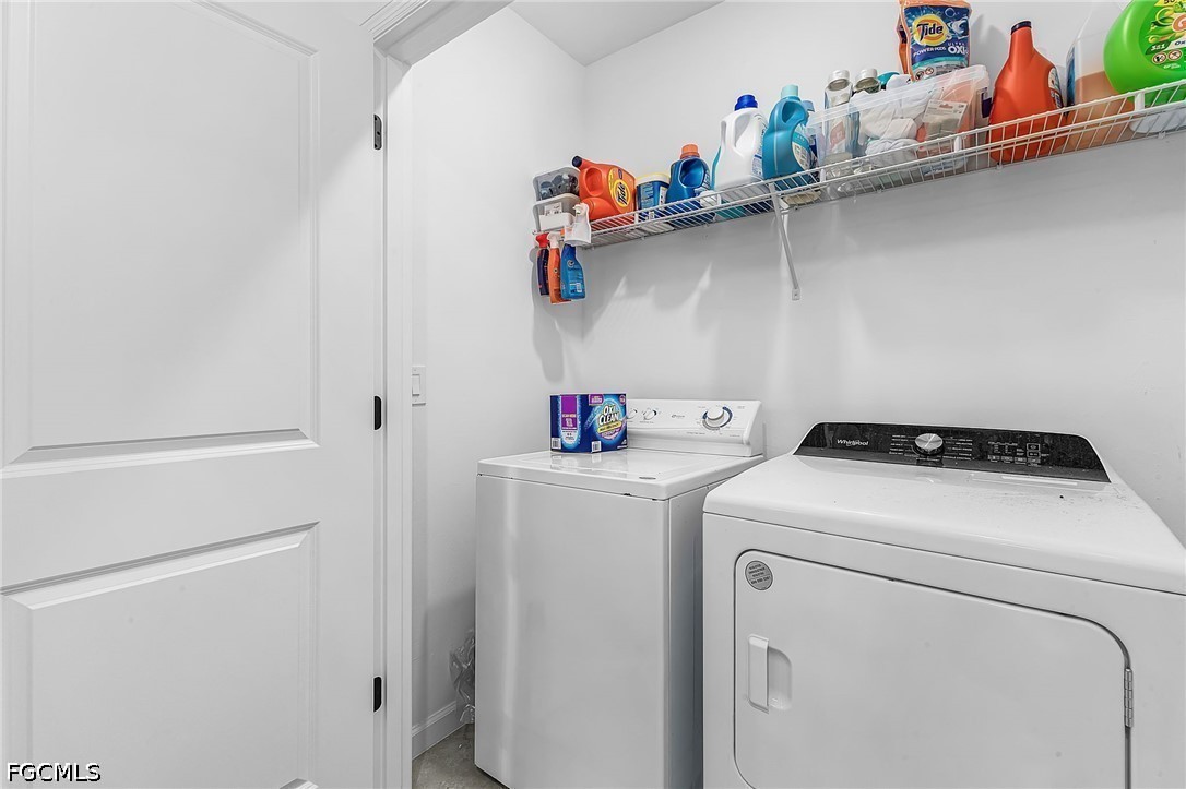 1682 Lake Jessup Cir Property Photo 14
