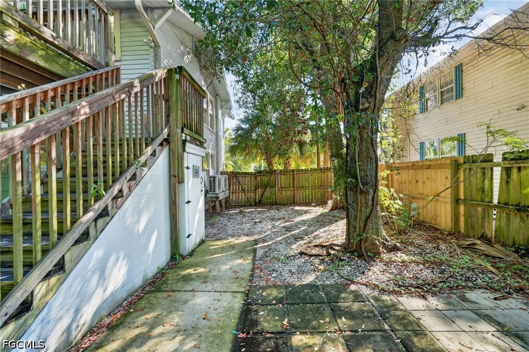 1608/1610 Avalon Pl Property Photo 18