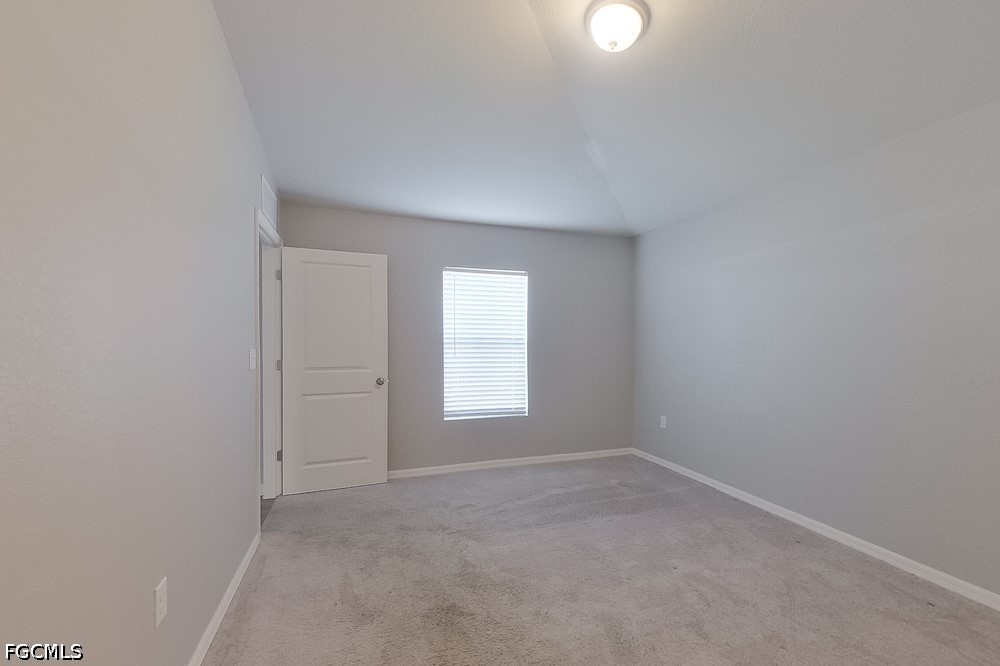 18328 Gibraltar Ln Property Photo 13