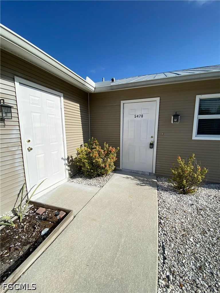 5478 Thomas St Property Photo 3