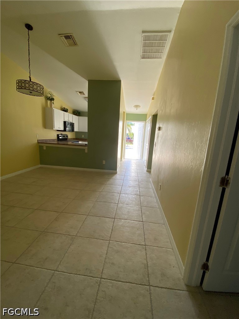 5478 Thomas St Property Photo 5