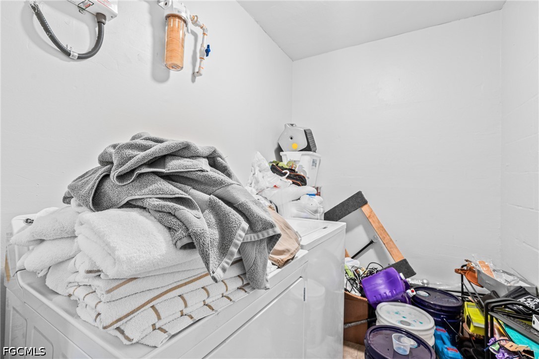 1099 Vineyard Pl Property Photo 24