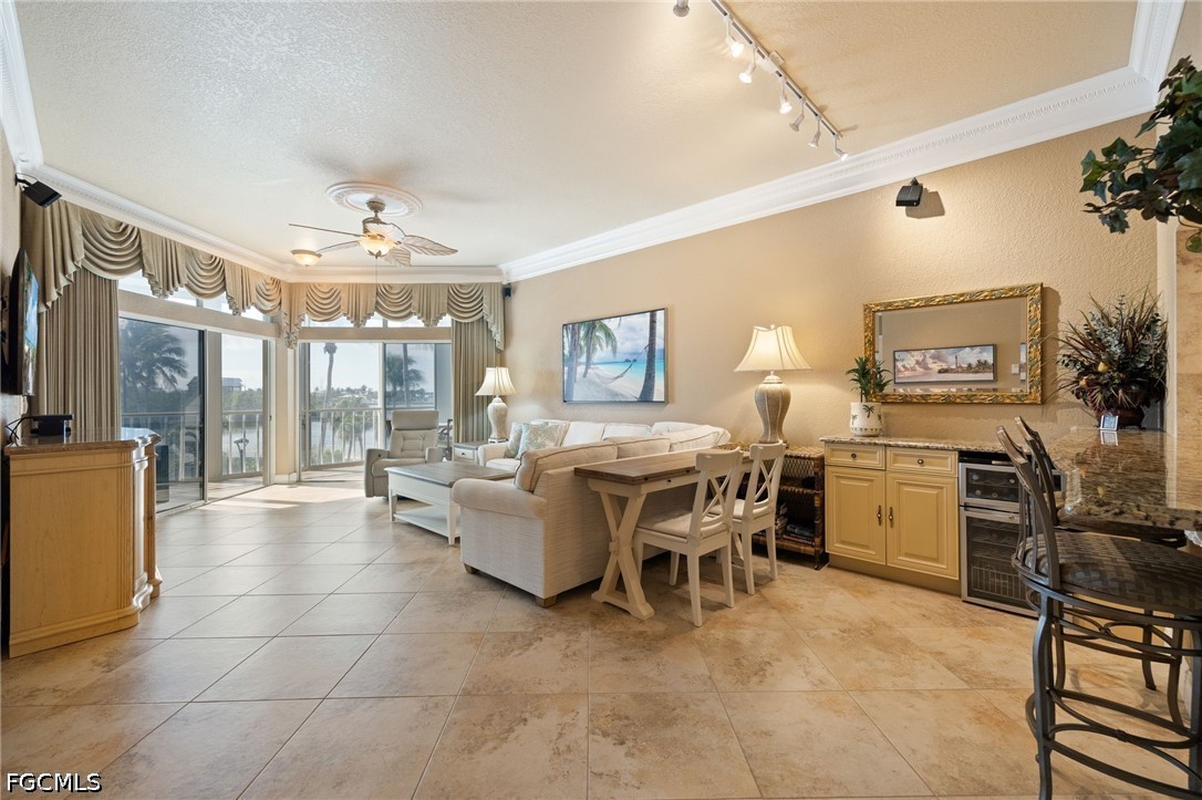 18092 San Carlos Blvd 915 Property Photo 13