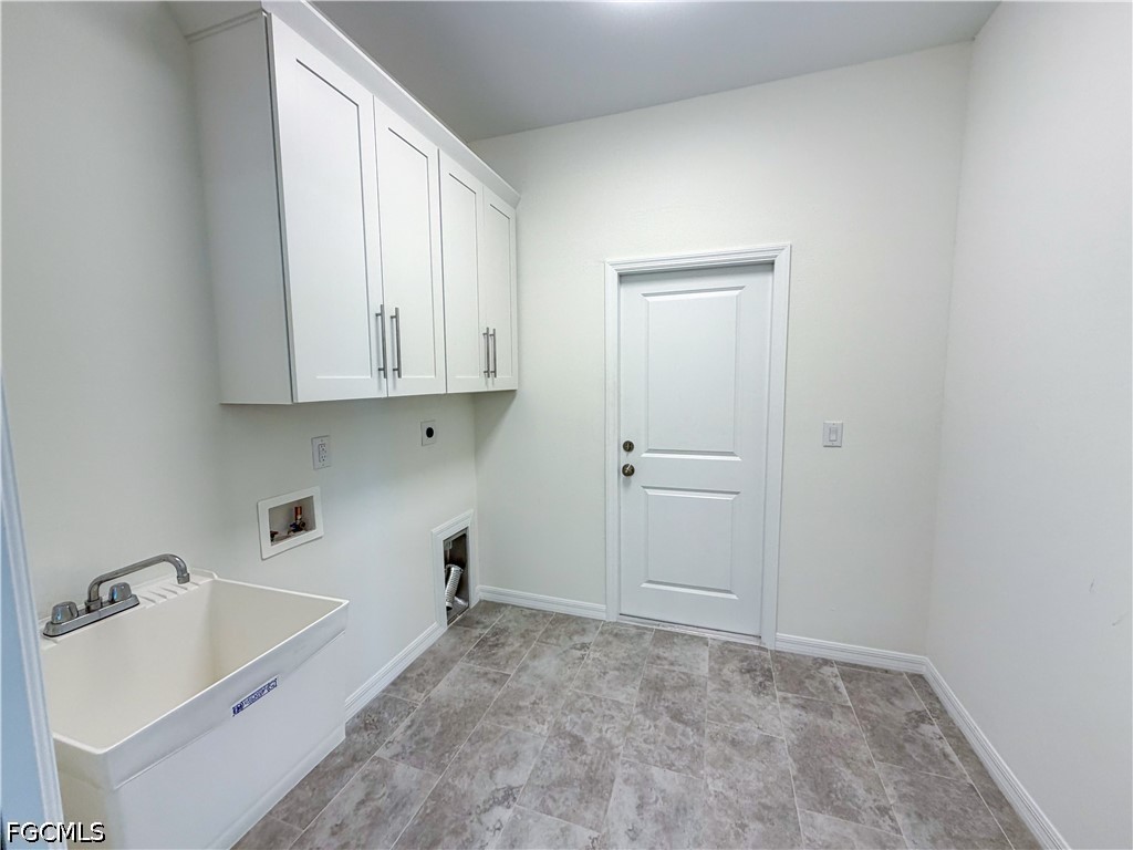 2102 Nw 6th Pl Property Photo 18