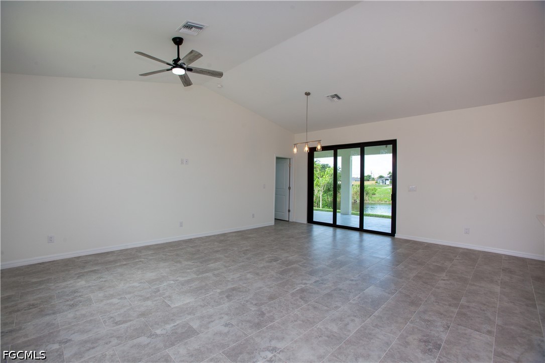 2102 Nw 6th Pl Property Photo 20