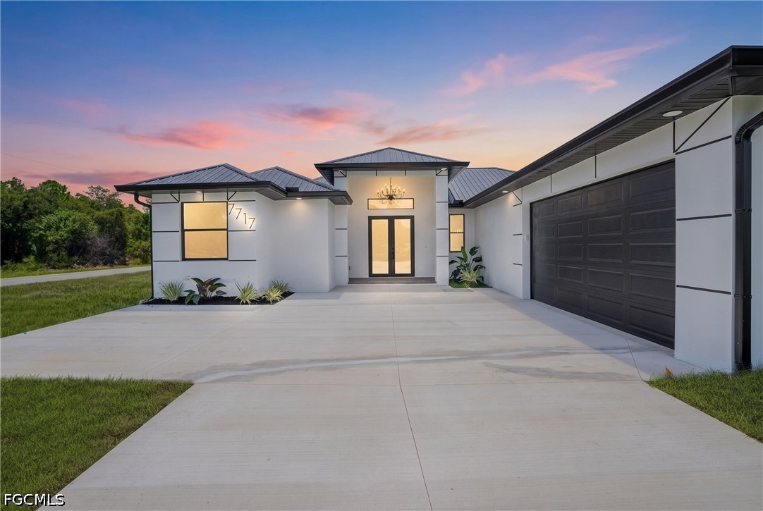 7717 18th Ter Property Photo 3