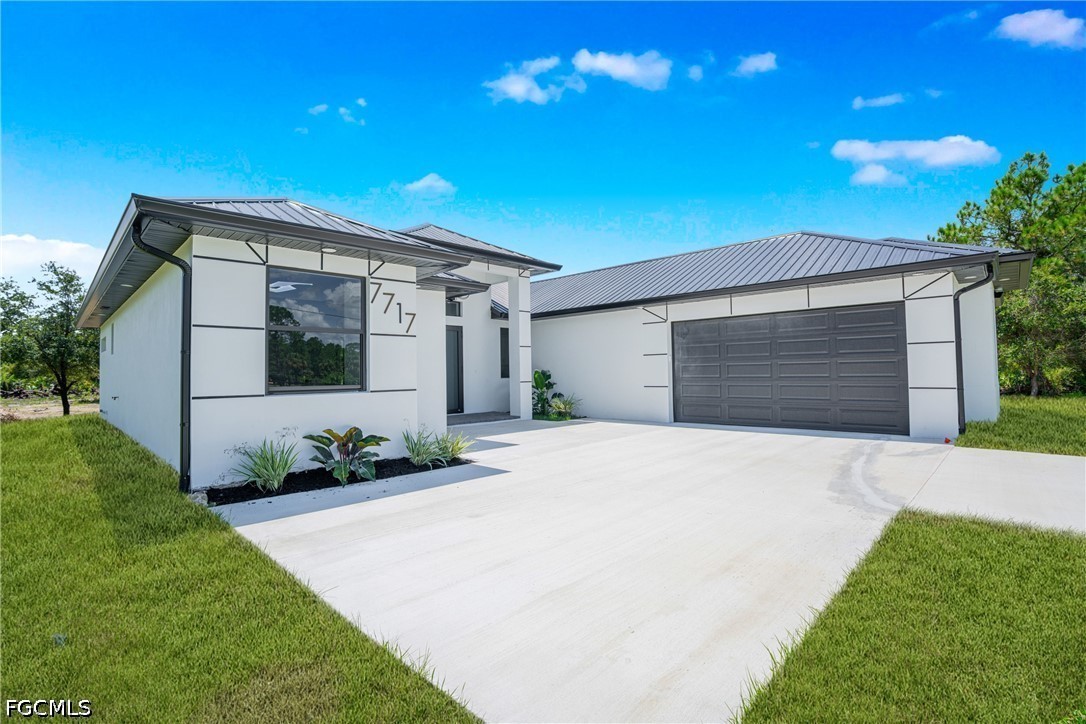 7717 18th Ter Property Photo 6
