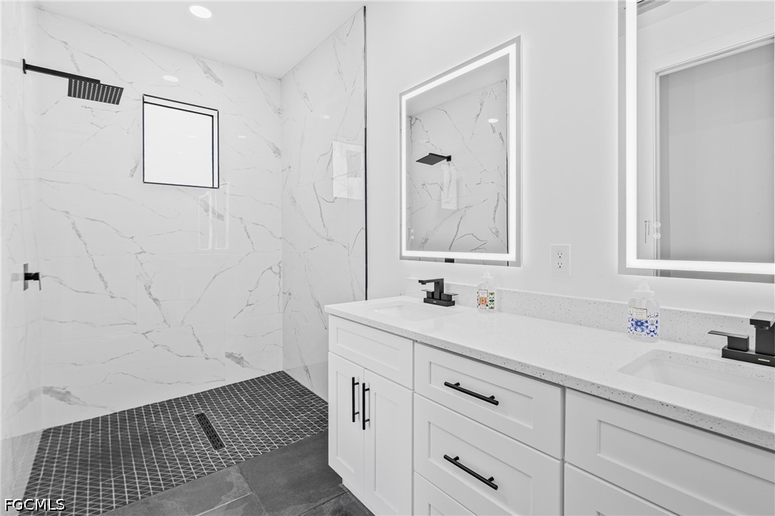 7717 18th Ter Property Photo 17