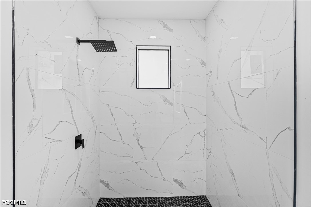 7717 18th Ter Property Photo 18
