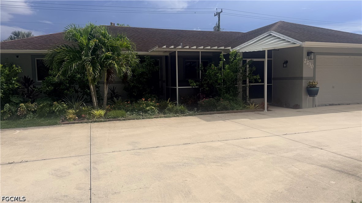 2230 Crystal Dr Property Photo