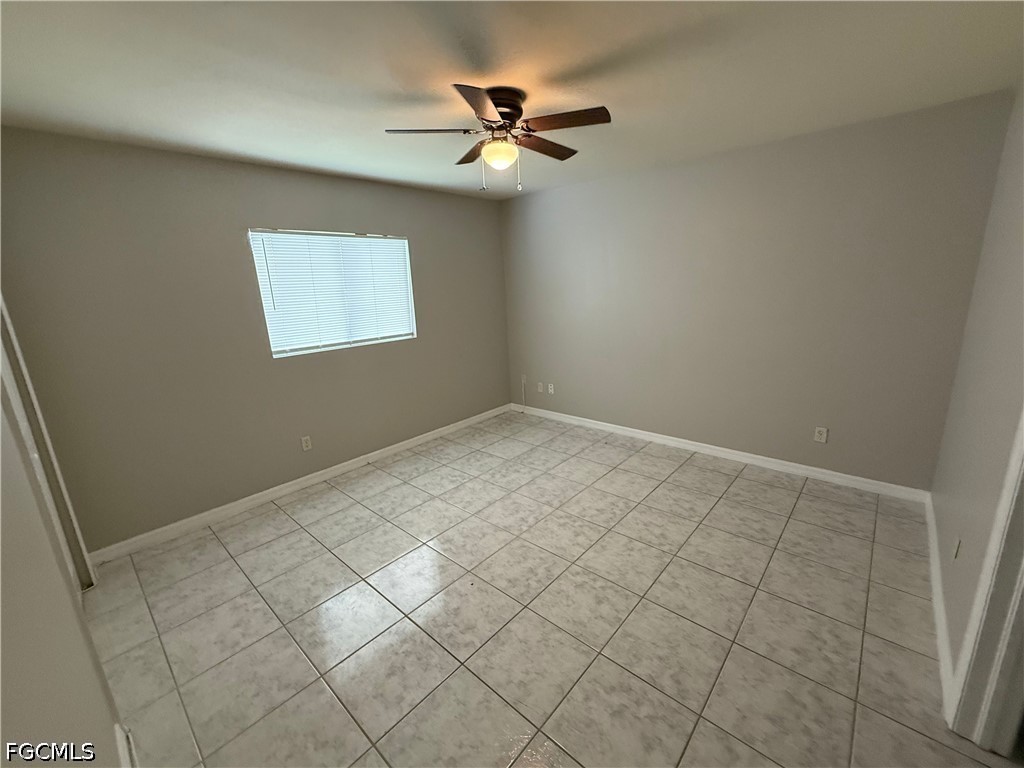 1040 Ainsworth St E Property Photo 13
