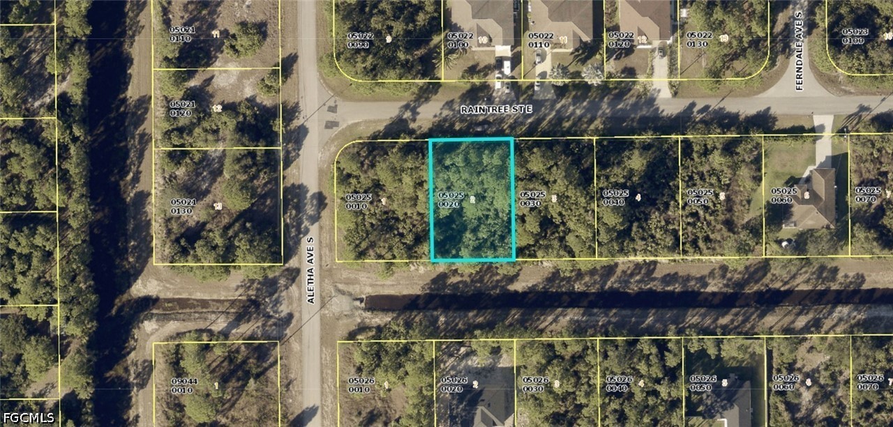 506 Raintree ST E Property Photo 1