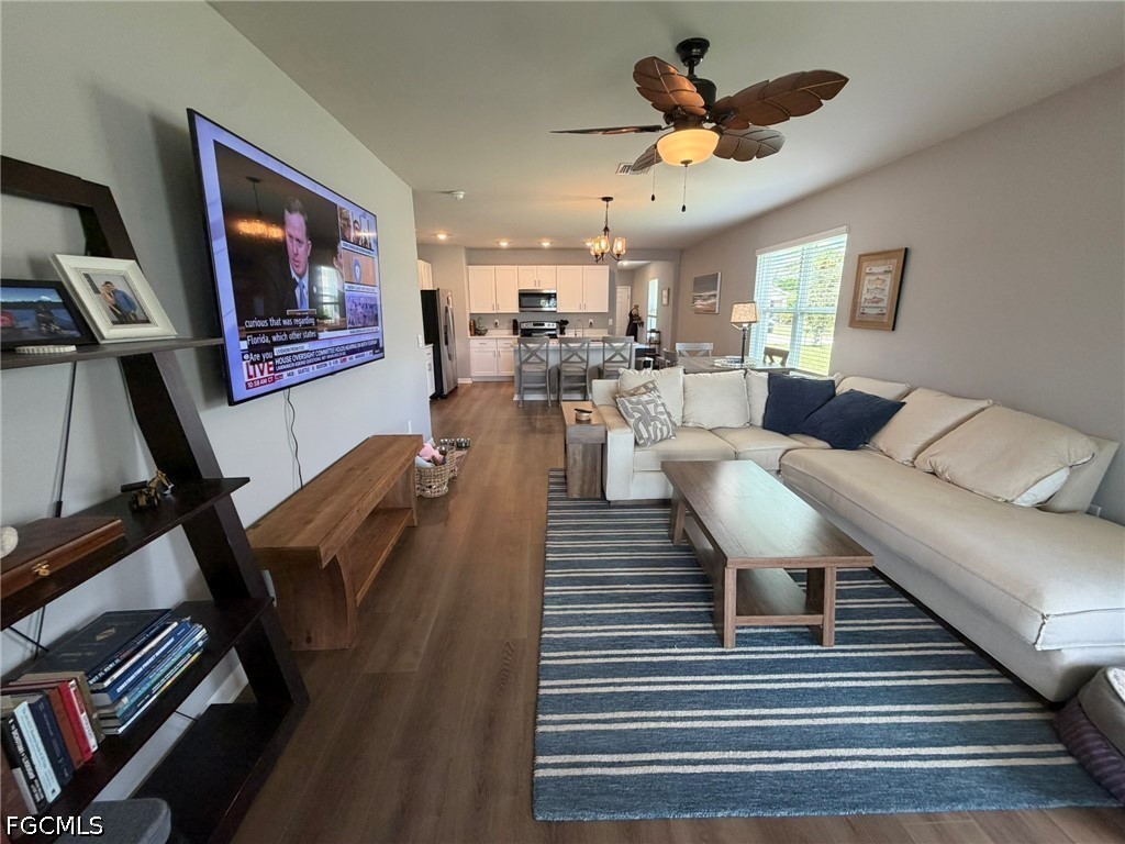 18524 Cronin Sand Ln Property Photo 10