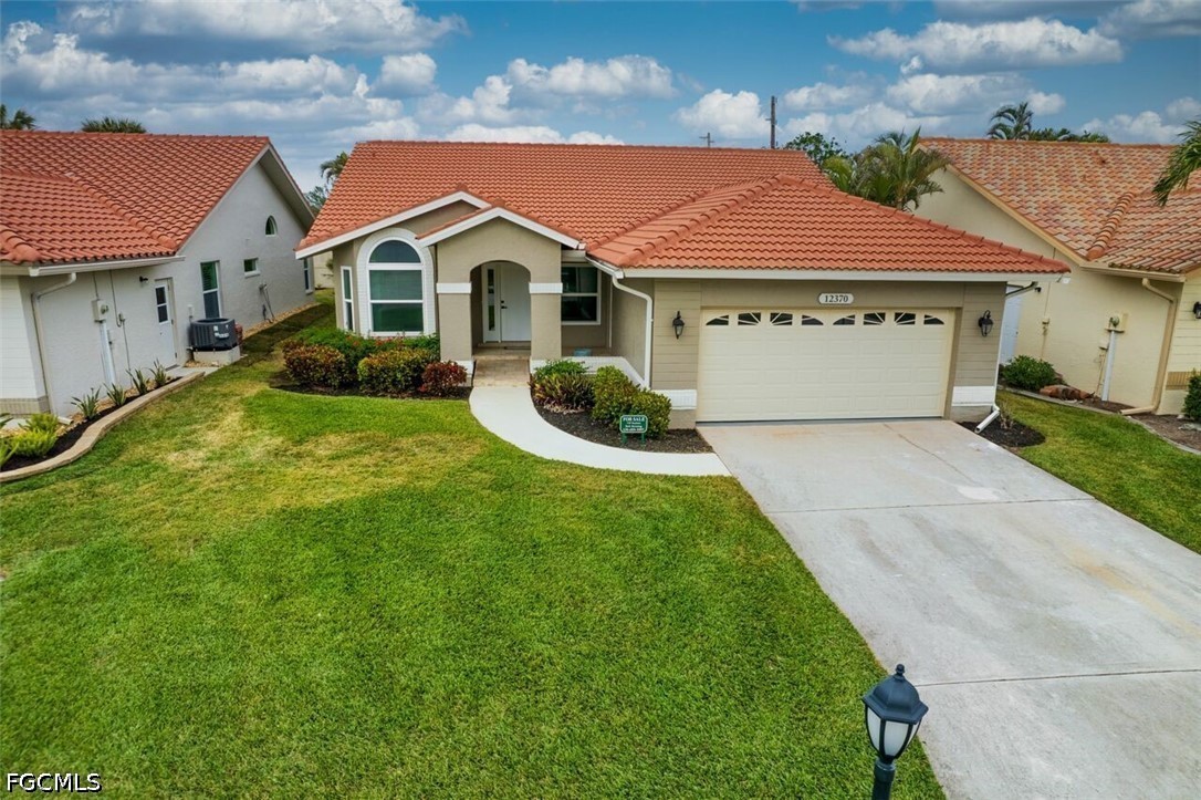 12370 Kelly Sands Way Property Photo 1